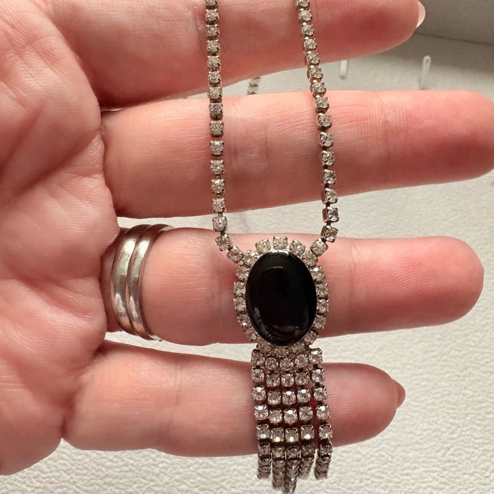 Vintage Glam Black and Rhinestone necklace